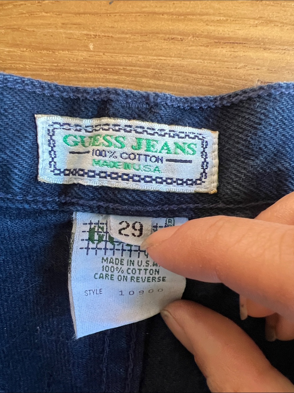 Vintage 90’s Guess jorts in navy denim size 29 - Picture 2 of 8